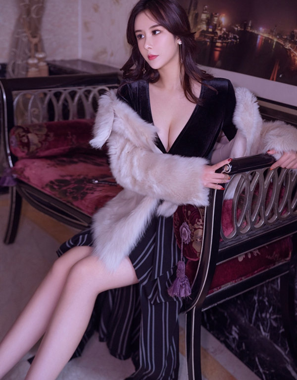 巴黎外围女怎么找