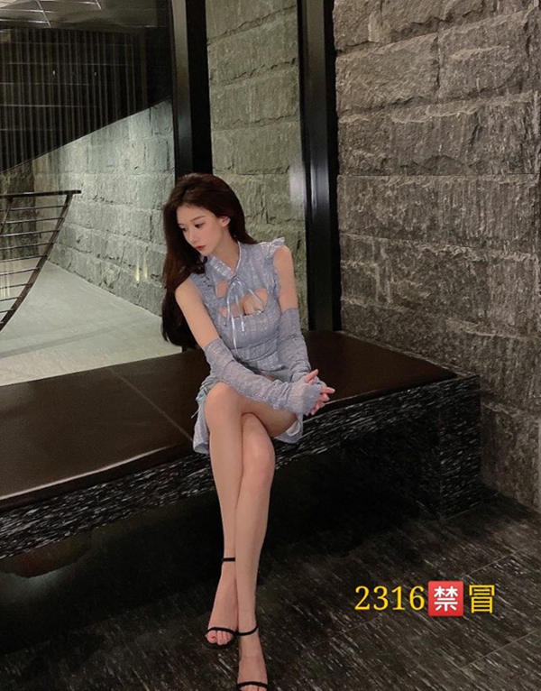 新加坡模特微信