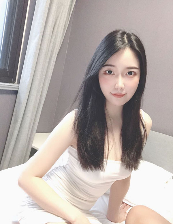 新加坡高端模特微信