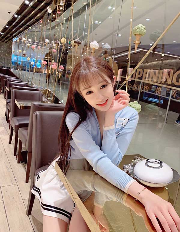 伦敦高端模特预约