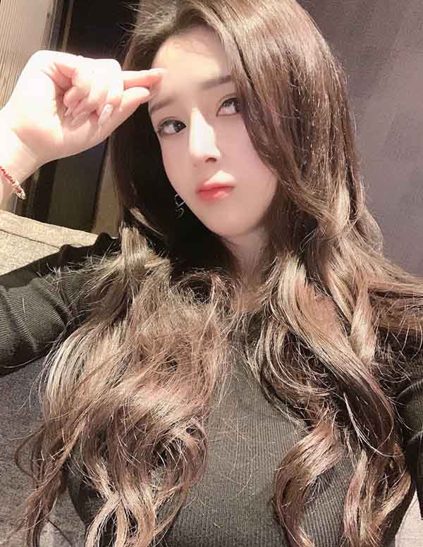 伦敦外围模特经纪人