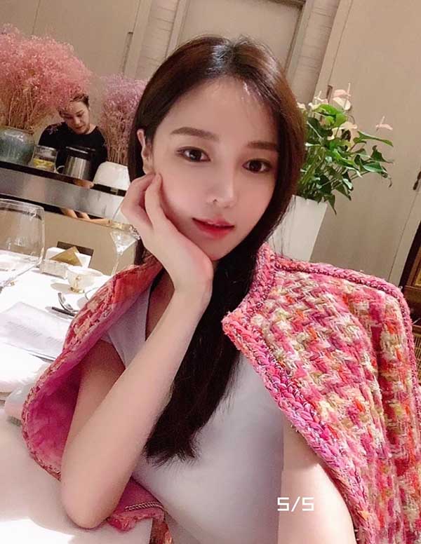 波士顿预约模特