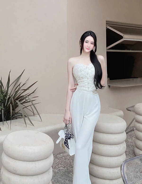 芝加哥外围留学生