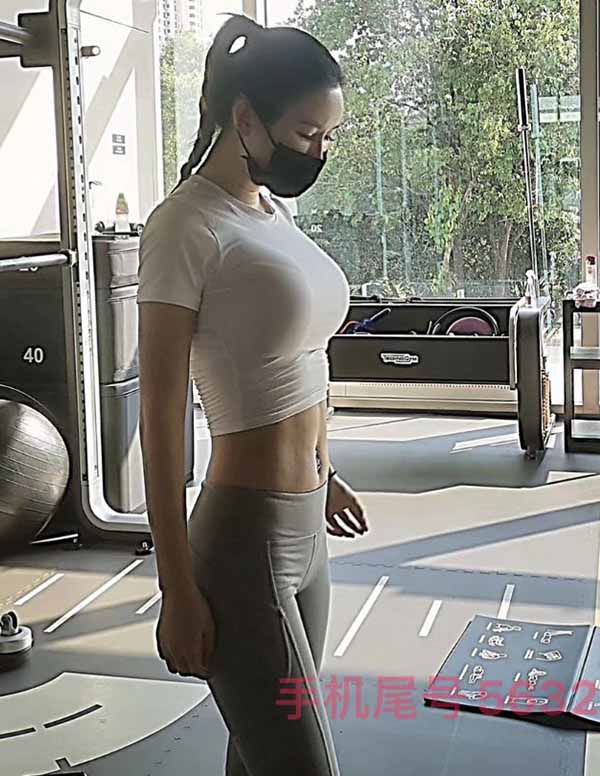 洛杉矶伴游模特