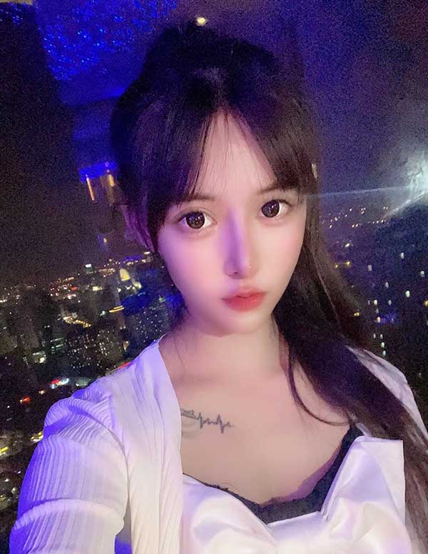 多伦多外围女经纪人