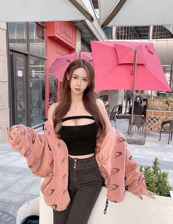 巴黎商务模特微信