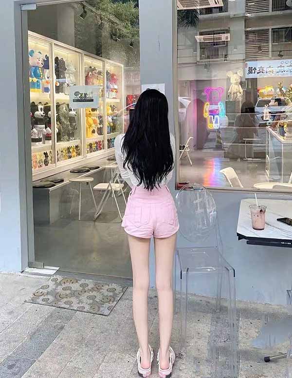 伦敦伴游模特预约