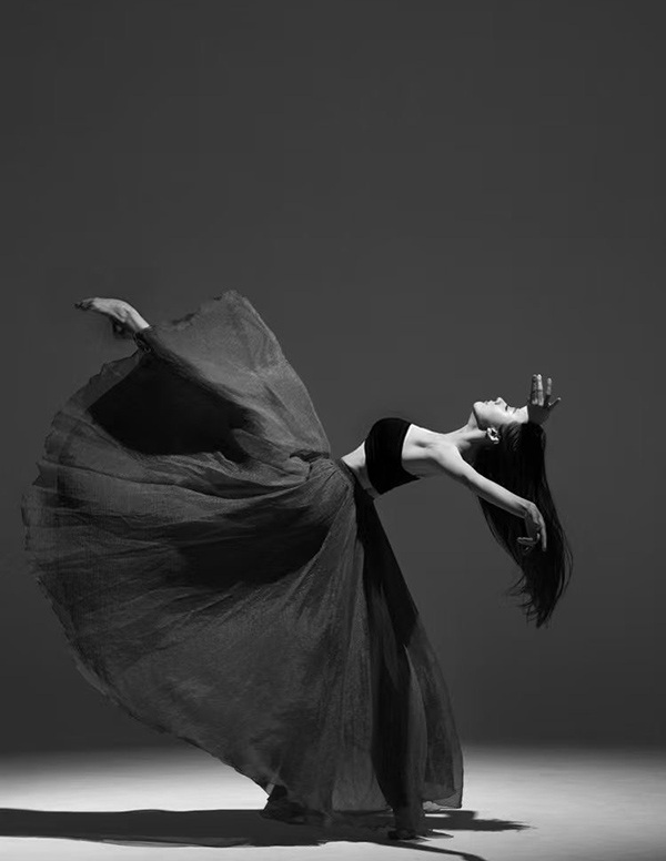 迪拜外围留学生